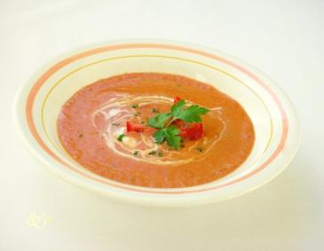 Tomaten-Zwiebel-Suppe Tomaten-Zwiebel-Suppe