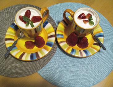 Erdbeer-Buttermilch-Shake Erdbeer-Buttermilch-Shake