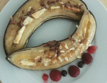 Gegrillte Banane mit Schokoflocken Gegrillte Banane mit Schokoflocken