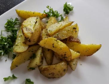 Erdäpfeln mit Ingwer und Knoblauch Erdäpfeln mit Ingwer und Knoblauch