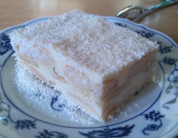 Kokos-Malibu-Bananen Tiramisu ohne Ei Kokos-Malibu-Bananen Tiramisu ohne Ei