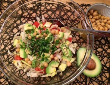 Avocado-Kichererbsensalat Avocado-Kichererbsensalat