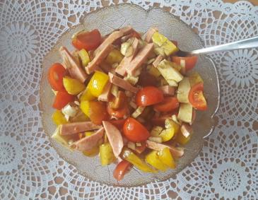 Wurst-Käse-Salat Wurst-Käse-Salat