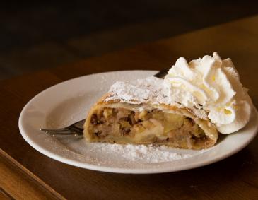 Apfelstrudel Apfelstrudel