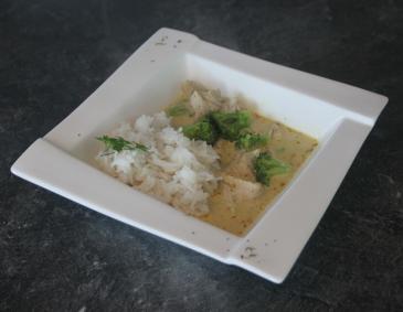 Hühnercurry mit Brokkoli Hühnercurry mit Brokkoli