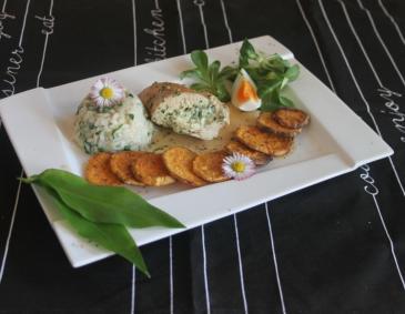Hühnerfilet mit Frischkäse-Bärlauchfülle Hühnerfilet mit Frischkäse-Bärlauchfülle