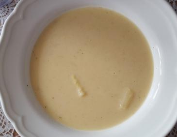 Cremige Spargelsuppe Cremige Spargelsuppe