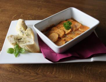 Überbackenes Karree mit Süßkartoffeln Überbackenes Karree mit Süßkartoffeln