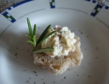 Räucherforellenmousse auf Brot Räucherforellenmousse auf Brot