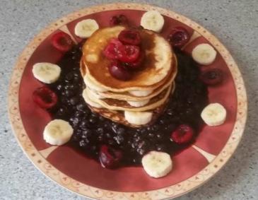 Topfenpancakes mit Früchten Topfenpancakes mit Früchten