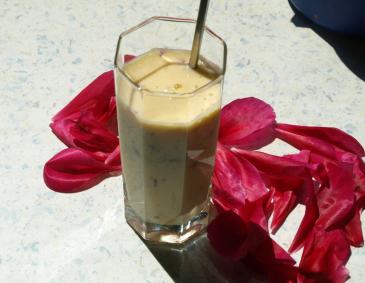 Nektarinenbuttermilch Nektarinenbuttermilch