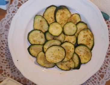 Frittierte Zucchinichips Frittierte Zucchinichips