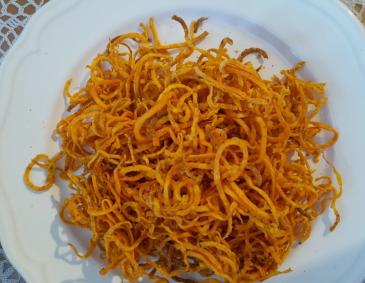 Frittierte Süßkartoffellocken Frittierte Süßkartoffellocken