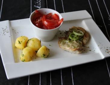 Hühnerfilet mit Lauch und Parmesan Hühnerfilet mit Lauch und Parmesan