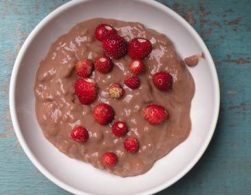 Schokomilchreis mit Erdbeeren Schokomilchreis mit Erdbeeren