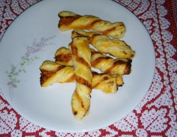 Paradeiser-Käse-Stangerln Paradeiser-Käse-Stangerln