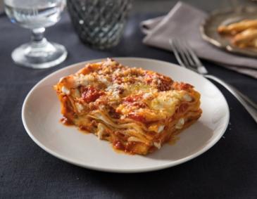 Klassische Lasagne mit Sauce Bolognese Klassische Lasagne mit Sauce Bolognese