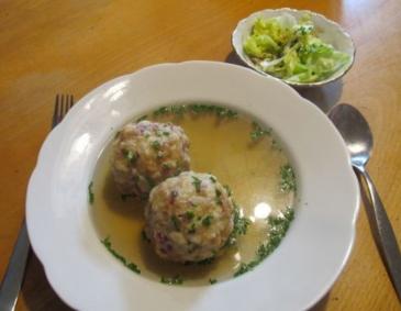 Tiroler Speckknödel Tiroler Speckknödel