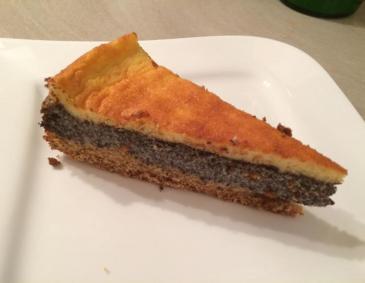 Mohn-Sauerrahm-Torte Mohn-Sauerrahm-Torte