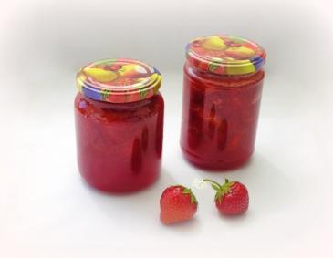 Erdbeermarmelade mit Sekt Erdbeermarmelade mit Sekt