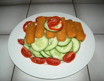 Fischstäbchen Salat Fischstäbchen Salat