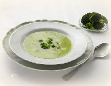 Schnelle Brokkoli-Kartoffelsuppe Schnelle Brokkoli-Kartoffelsuppe