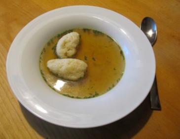 Grießnockerl Grießnockerl