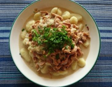 Gnocchi mit Eierschwammerlsauce Gnocchi mit Eierschwammerlsauce