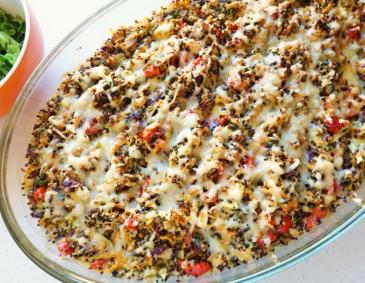 Quinoa-Gemüse-Gratin mit Räuchertofu Quinoa-Gemüse-Gratin mit Räuchertofu
