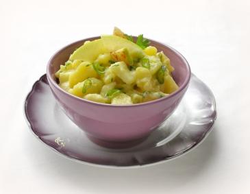 Kartoffel-Apfel-Kren Salat Kartoffel-Apfel-Kren Salat