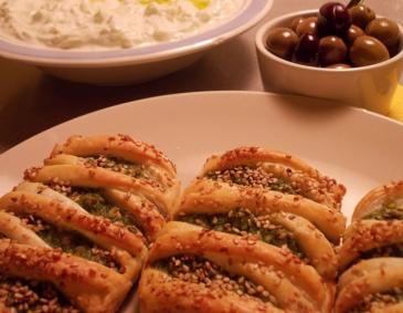 Spinat-Feta-Zöpfe Spinat-Feta-Zöpfe