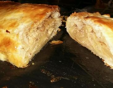 Apfel-Nuss-Strudel Apfel-Nuss-Strudel