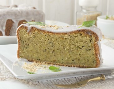 Saftiger Zucchinikuchen aus der Heißluftfritteuse Saftiger Zucchinikuchen aus der Heißluftfritteuse