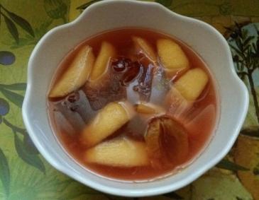 Apfel-Zwetschken Kompott Apfel-Zwetschken Kompott