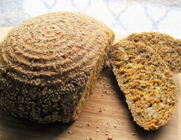 Karottenvollkornbrot Karottenvollkornbrot