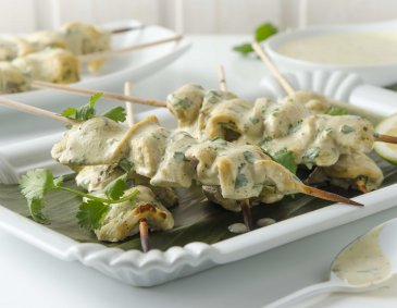 Curry-Hühnerspieße aus der Heißluftfritteuse Curry-Hühnerspieße aus der Heißluftfritteuse