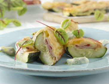 Überbackene Zucchini aus der Heißluftfritteuse Überbackene Zucchini aus der Heißluftfritteuse
