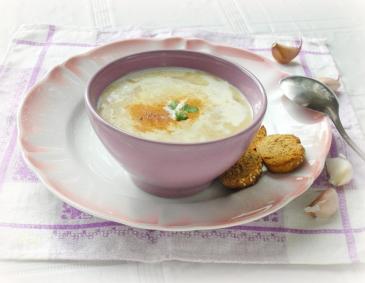 Dinkel-Knoblauchsuppe Dinkel-Knoblauchsuppe