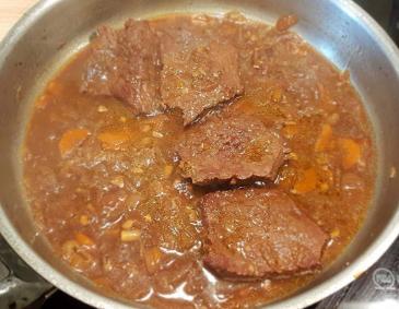 Zwiebelrostbraten Zwiebelrostbraten