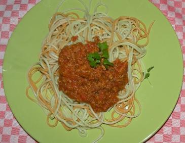 Bunte Spaghetti Bolognese Bunte Spaghetti Bolognese