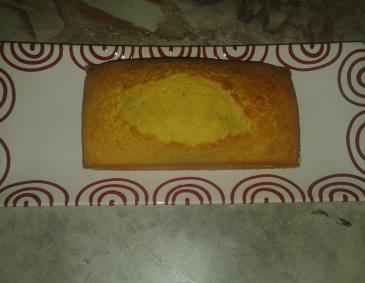 Flaumiger Eierlikörkuchen Flaumiger Eierlikörkuchen