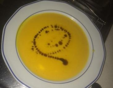 Ingwer Kürbiscremesuppe Ingwer Kürbiscremesuppe
