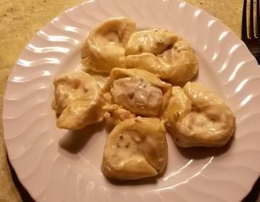 Tortellini mit Sweet Thai Chilisauce Tortellini mit Sweet Thai Chilisauce