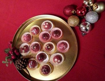 Red Cherry Pralinen (no bake) Red Cherry Pralinen (no bake)