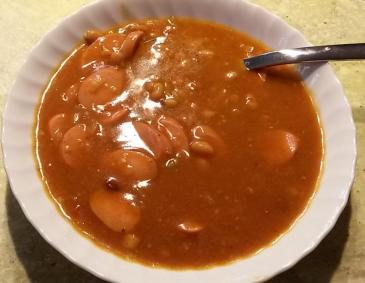 Bohnensuppe mit Würstel Bohnensuppe mit Würstel
