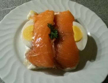 Räucherlachsrollen Räucherlachsrollen