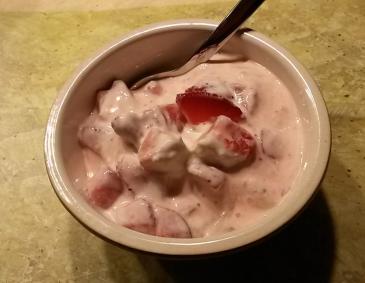Erdbeeren mit Joghurtcreme Erdbeeren mit Joghurtcreme