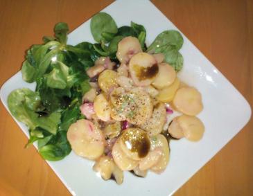 Vogerlsalat mit Kartoffeln Vogerlsalat mit Kartoffeln