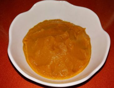 Süßkartoffelpüree mit Kurkuma Süßkartoffelpüree mit Kurkuma