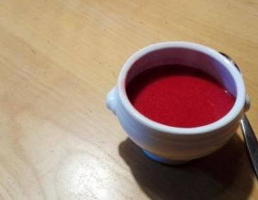 Rote Rüben-Suppe Rote Rüben-Suppe